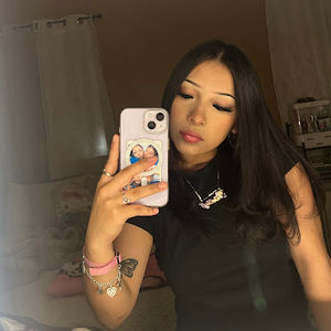 Meet your Posher, Kelly